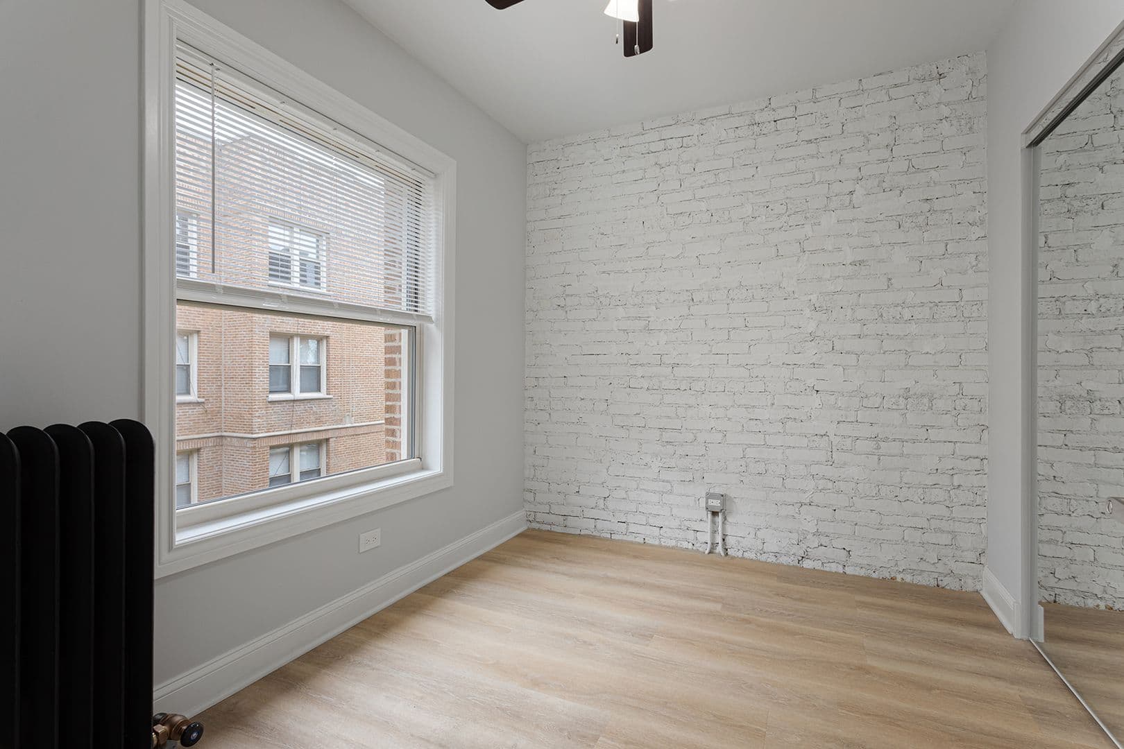 Chicago Apartment: 1627-35 W Chase Ave.