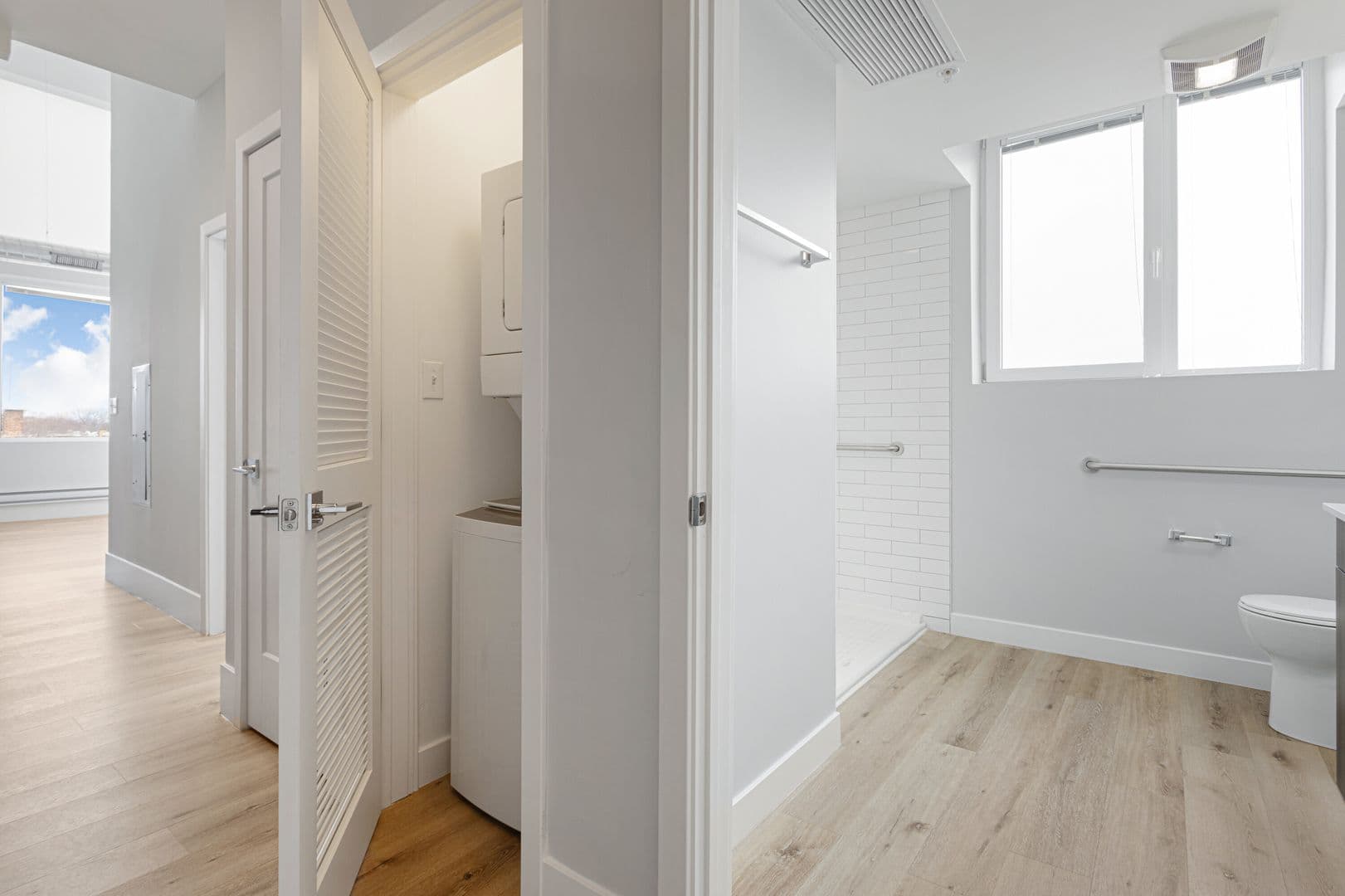 Chicago Apartment: 1531 W Howard Street