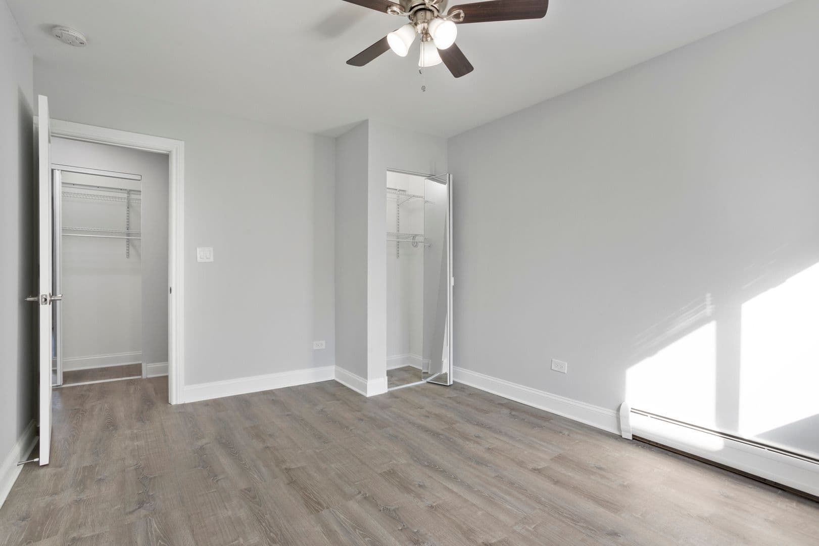 Chicago Apartment: 6758 N. Sheridan Rd.
