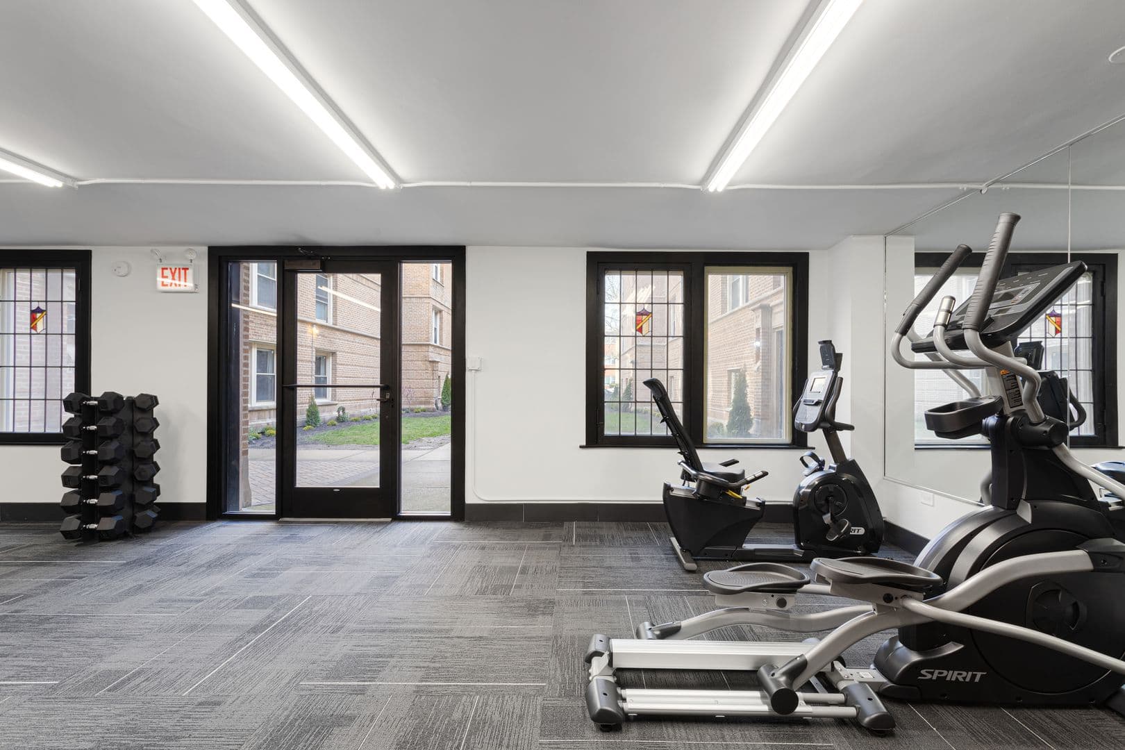 Chicago Apartment: 1627-35 W Chase Ave.