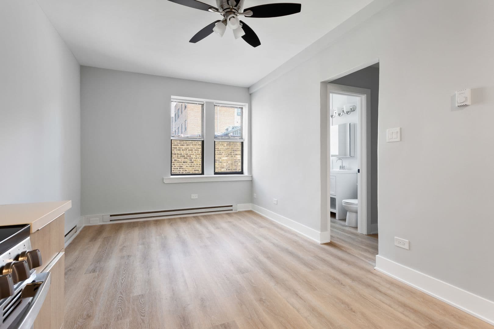 Chicago Apartment: 1632-44 W. Howard