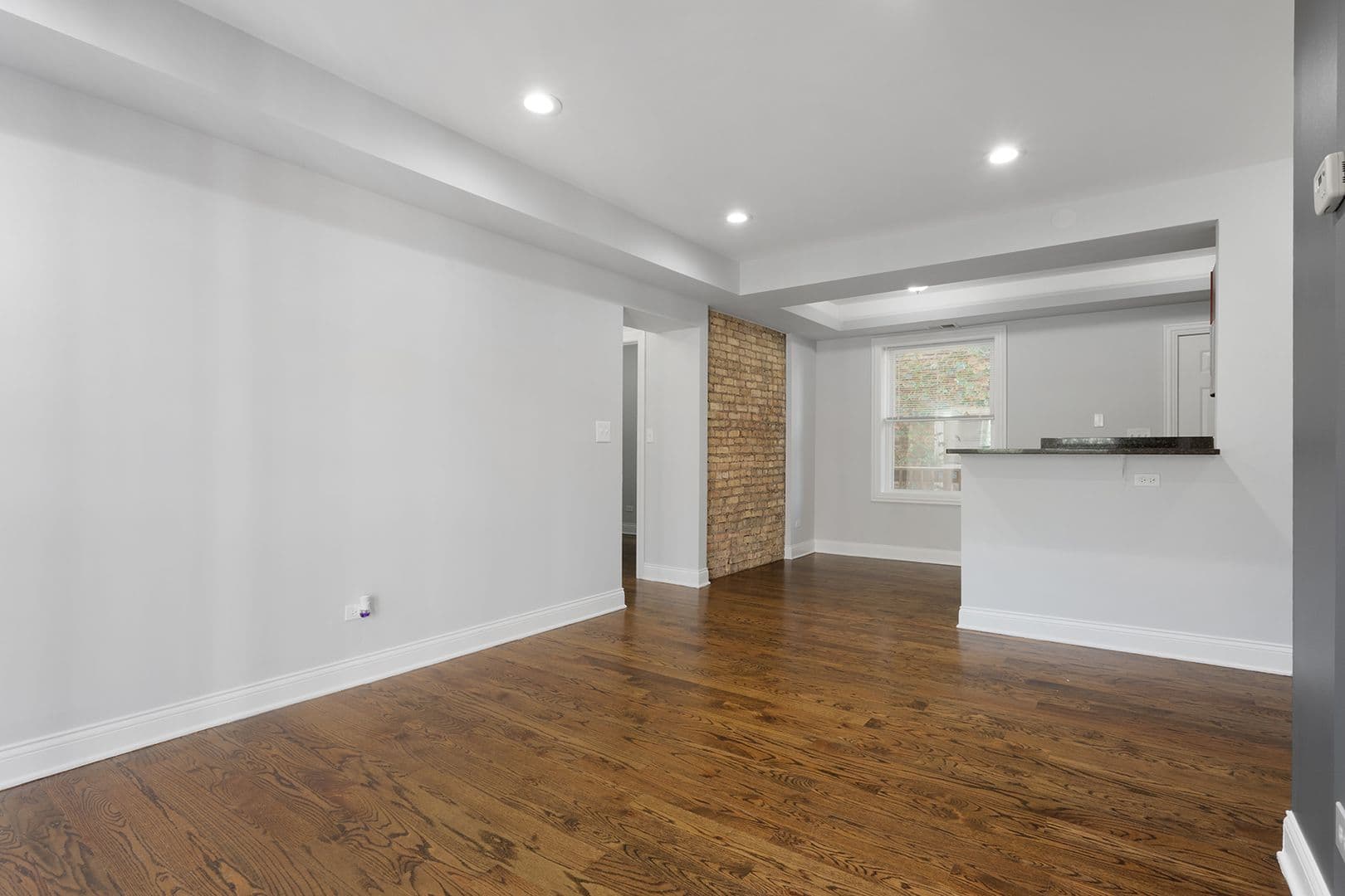 Chicago Apartment: 7722-7734 N Ashland Ave