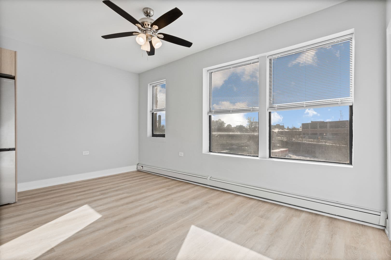 Chicago Apartment: 1625 W Howard