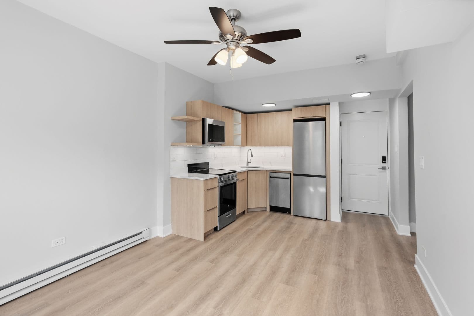 Chicago Apartment: 1632-44 W. Howard