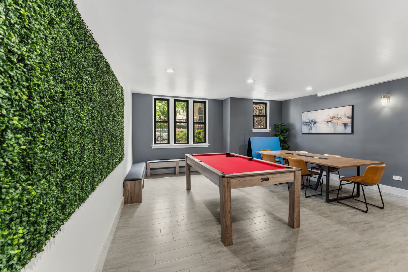 Chicago Apartment: 5710 N Winthrop