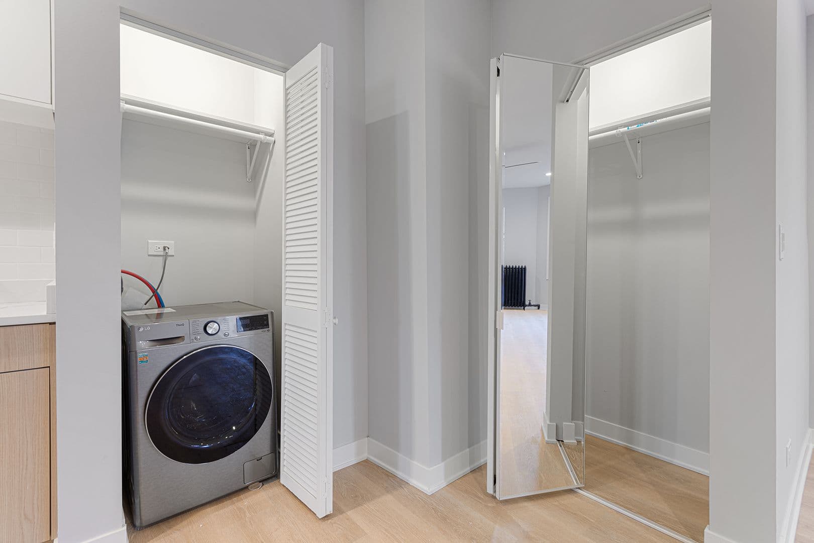 Chicago Apartment: 7381-89 N. Damen Ave