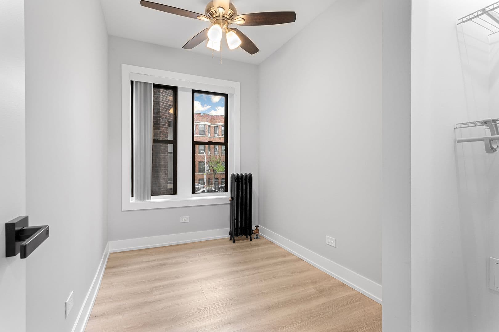 Chicago Apartment: 1649-1655 W. Jonquil
