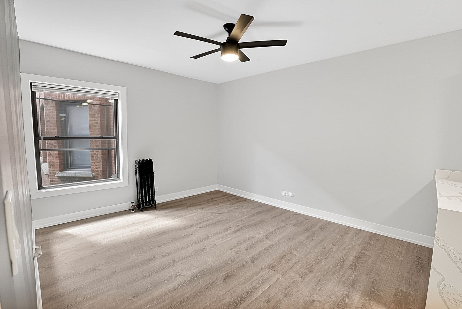 Chicago Apartment: 1700-08 W Juneway Terrace