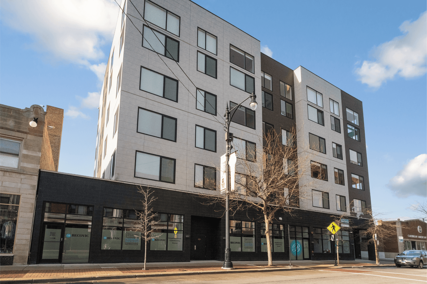 Chicago Apartment: 1531 W Howard Street