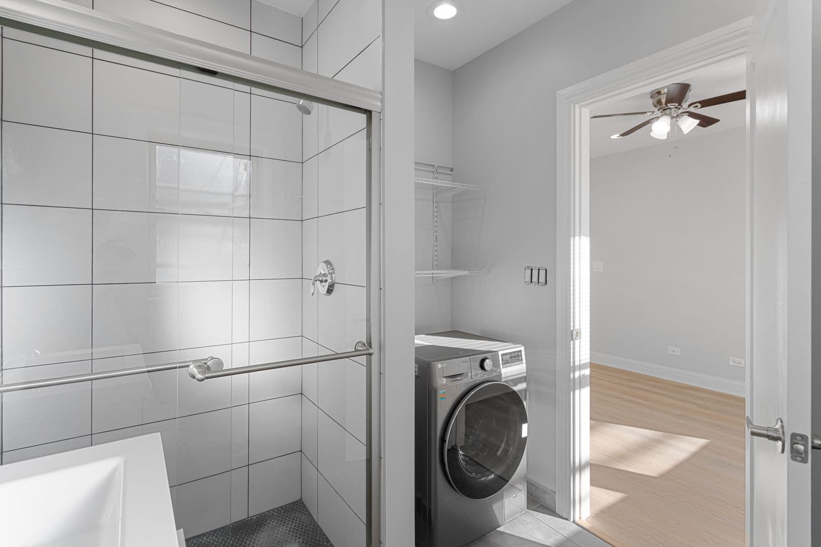 Chicago Apartment: 1627-35 W Chase Ave.