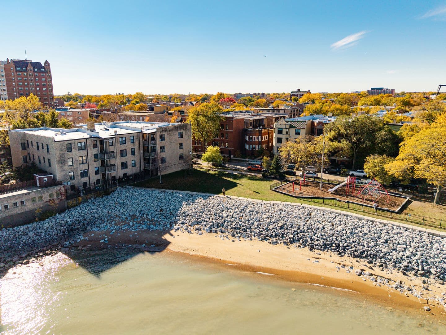 Chicago Apartment: 1310-20 W Birchwood Ave & 7501-07 N Eastlake Ter
