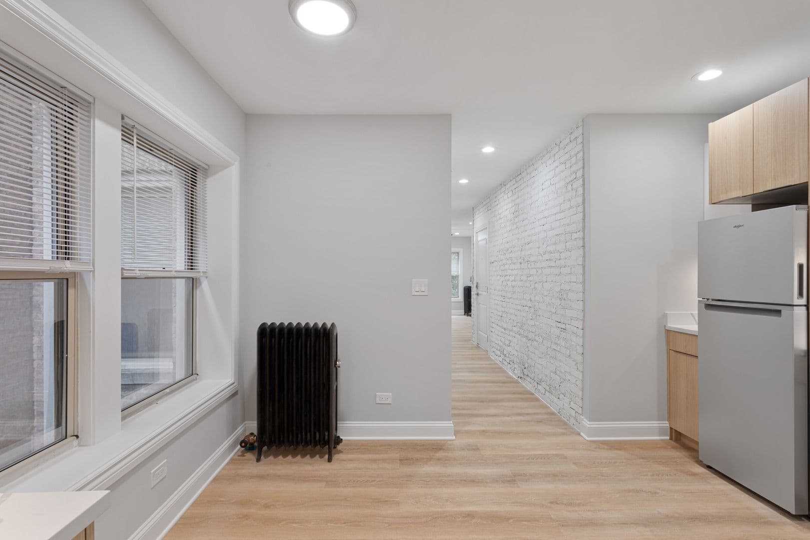 Chicago Apartment: 1627-35 W Chase Ave.