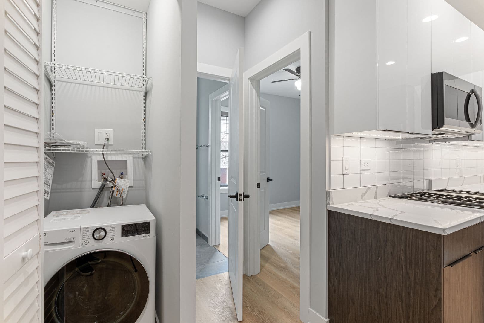 Chicago Apartment: 7642-48 N Eastlake Terrace