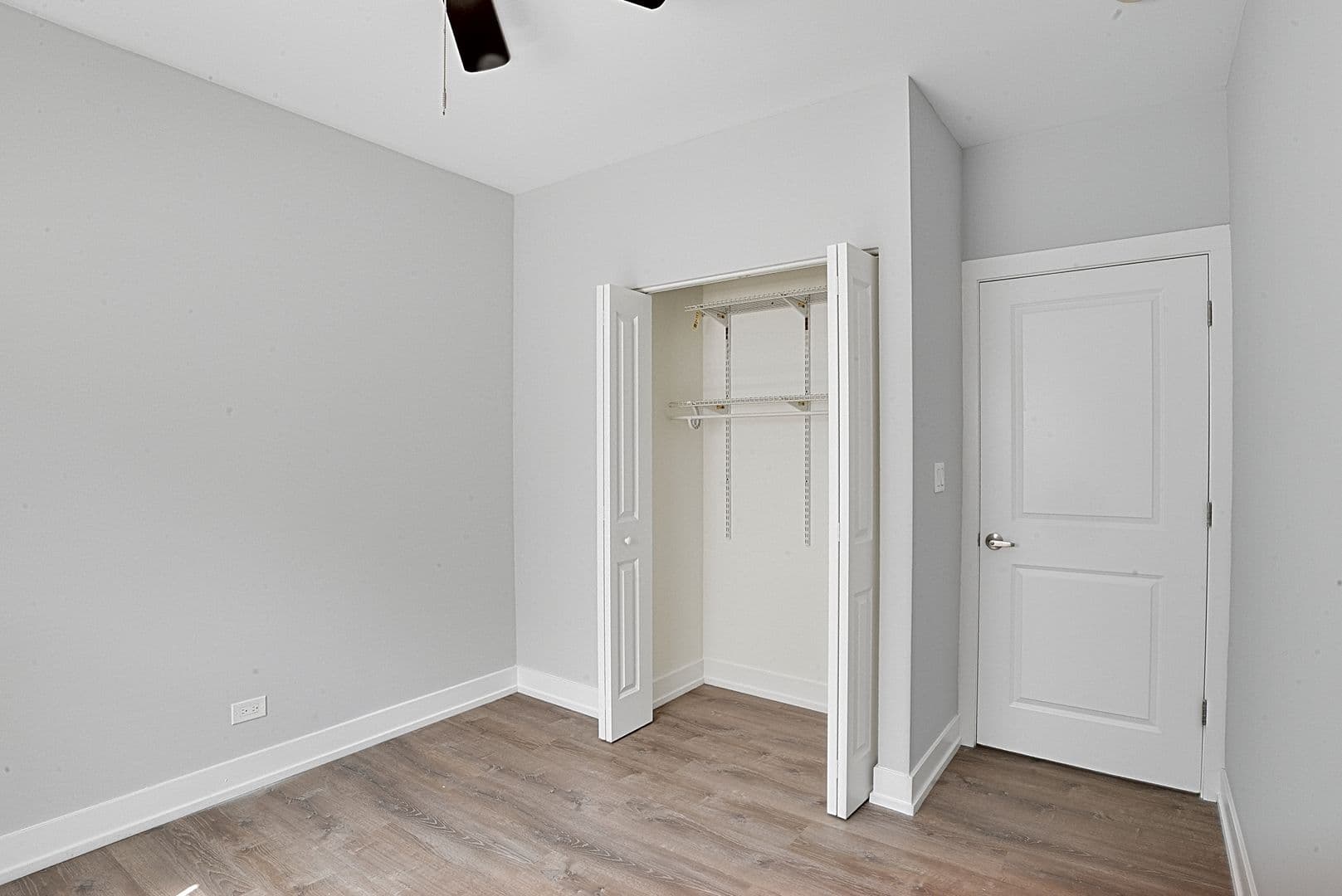 Chicago Apartment: 1700-08 W Juneway Terrace