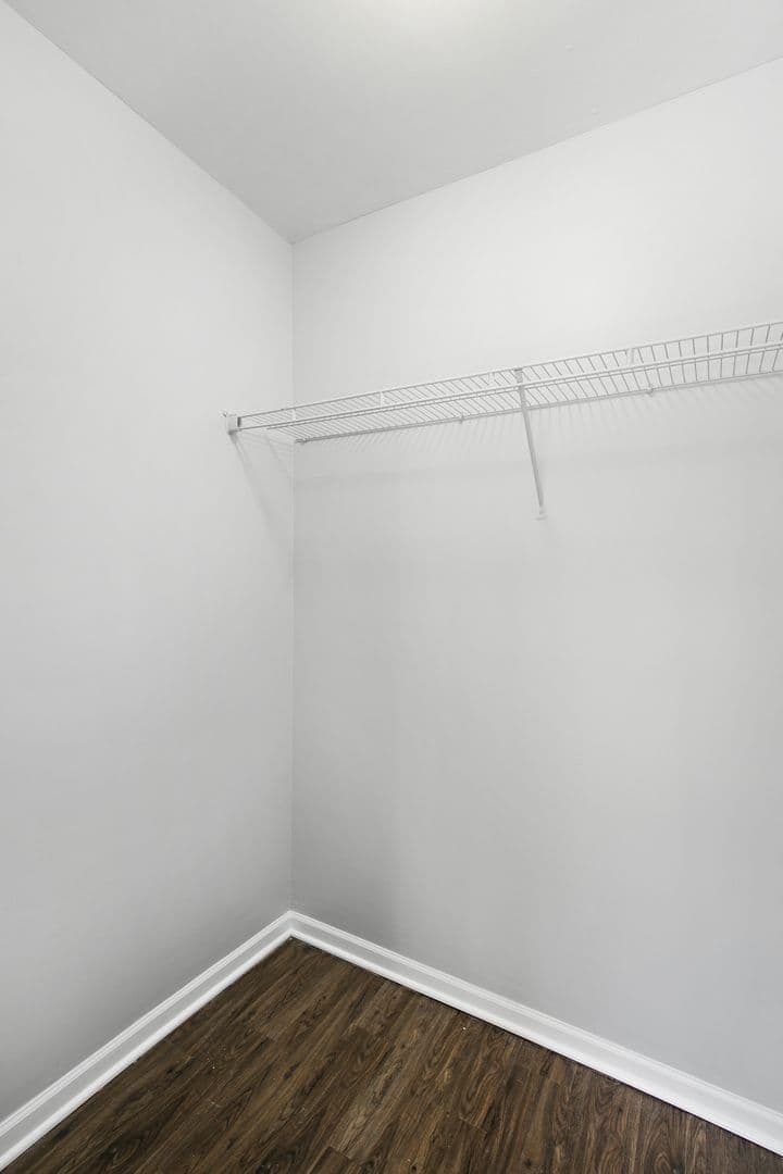Chicago Apartment: 7722-7734 N Ashland Ave