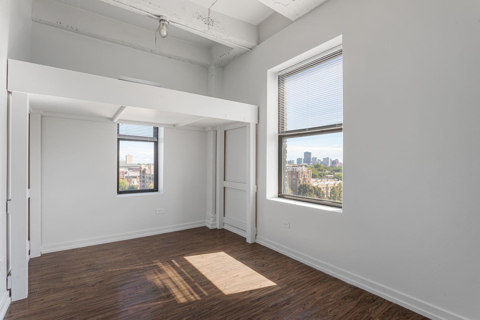Chicago Apartment: 1325 W Wilson Avenue