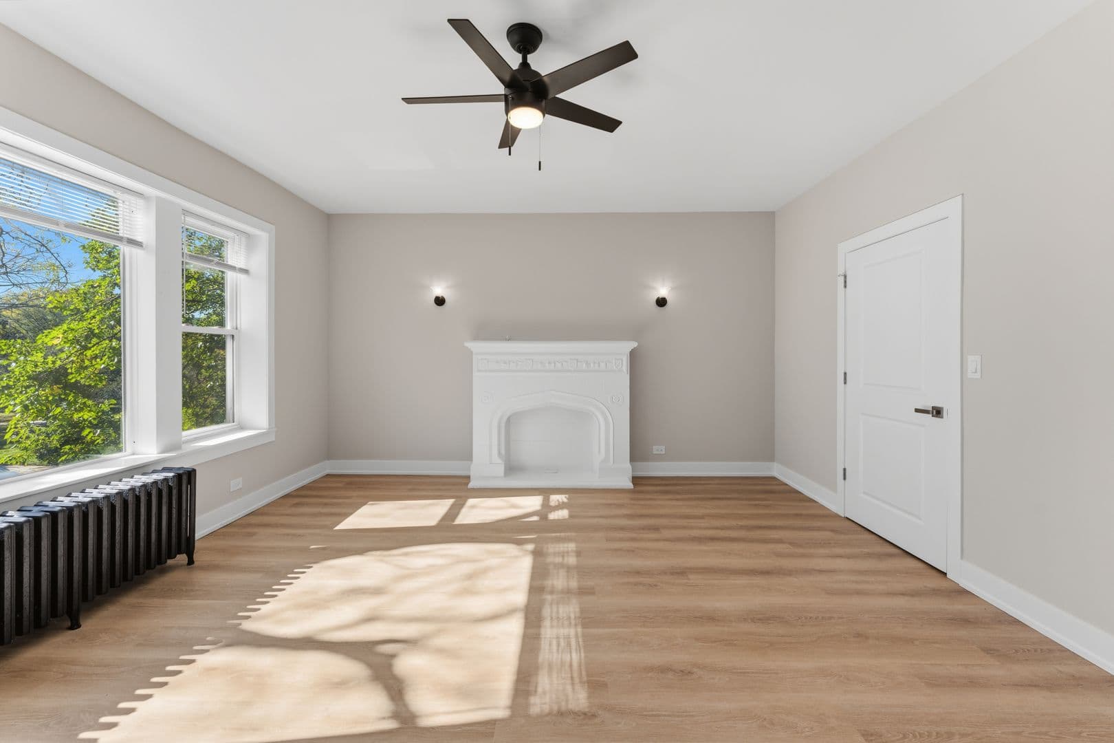 Chicago Apartment: 1722-24 W Juneway Terrace