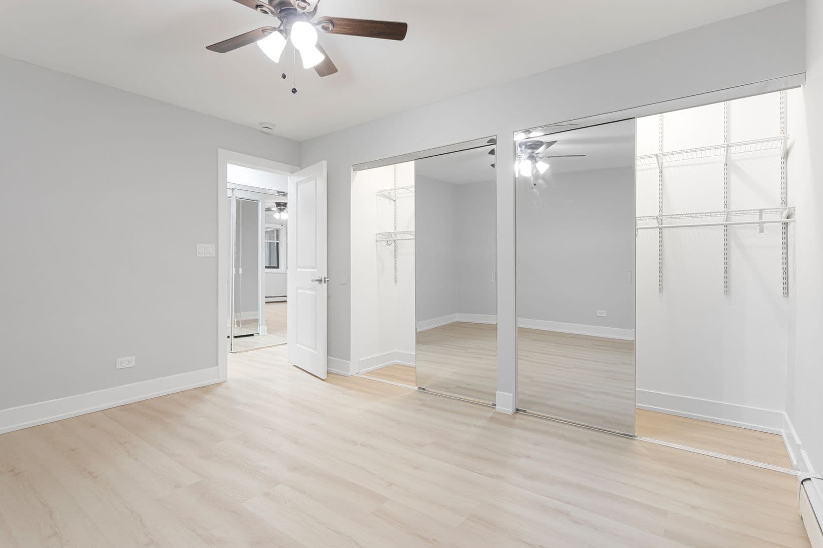 Chicago Apartment: 6001 N Kenmore Avenue
