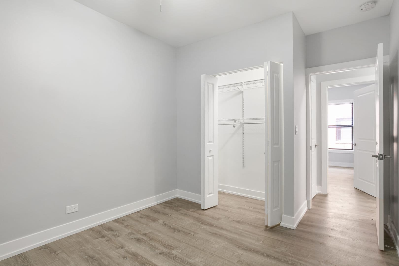 Chicago Apartment: 1700-08 W Juneway Terrace