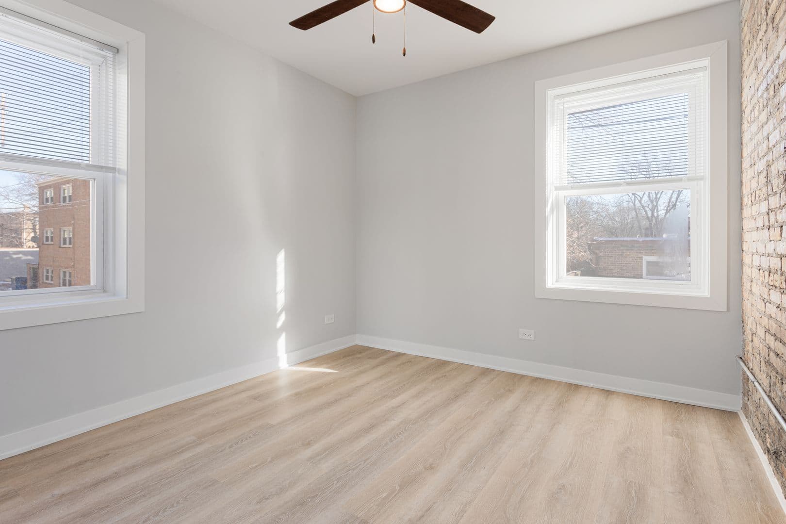 Chicago Apartment: 7381-89 N. Damen Ave