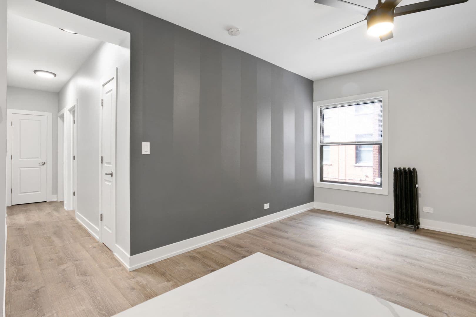 Chicago Apartment: 1700-08 W Juneway Terrace