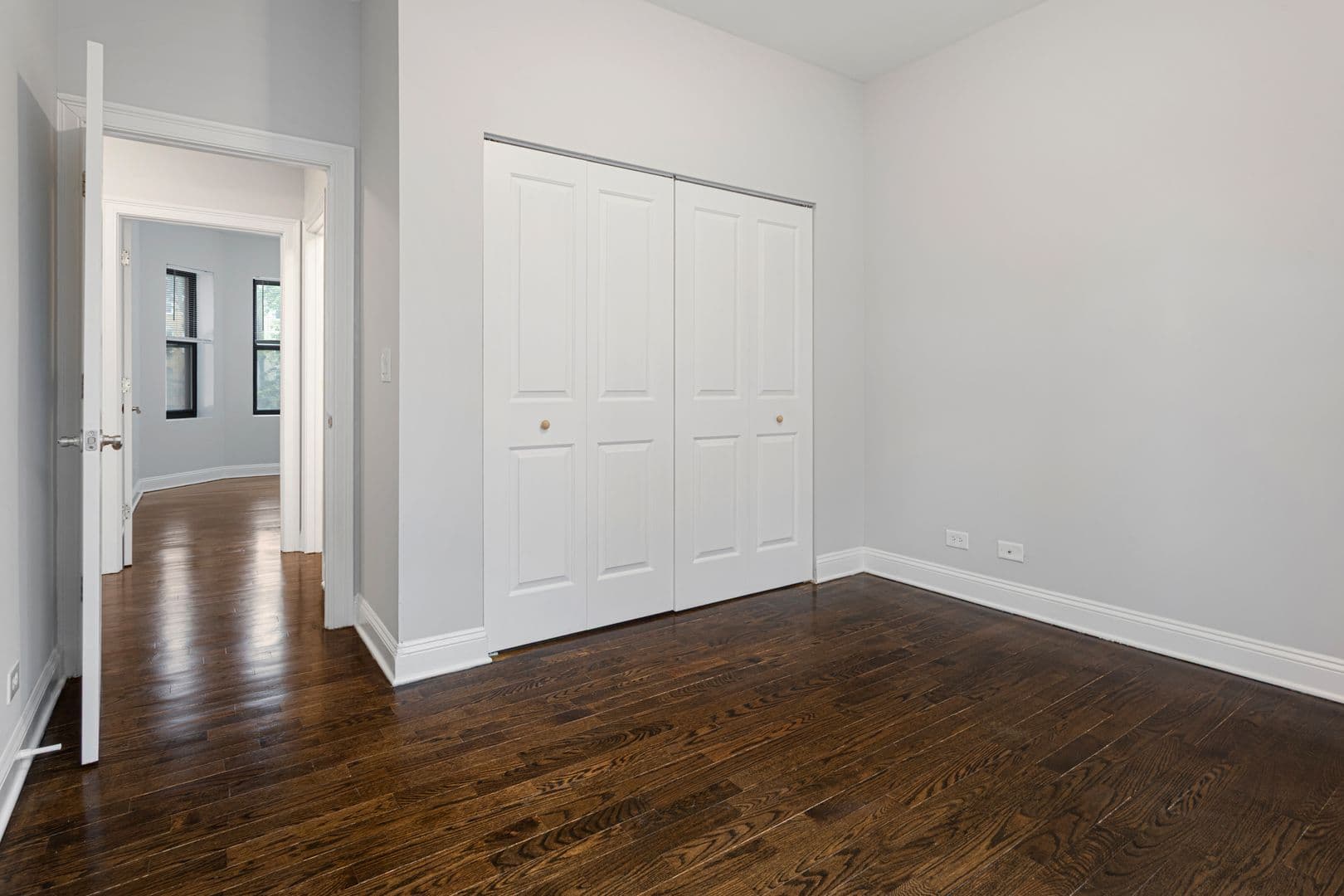 Chicago Apartment: 7526-7530 N Seeley Avenue