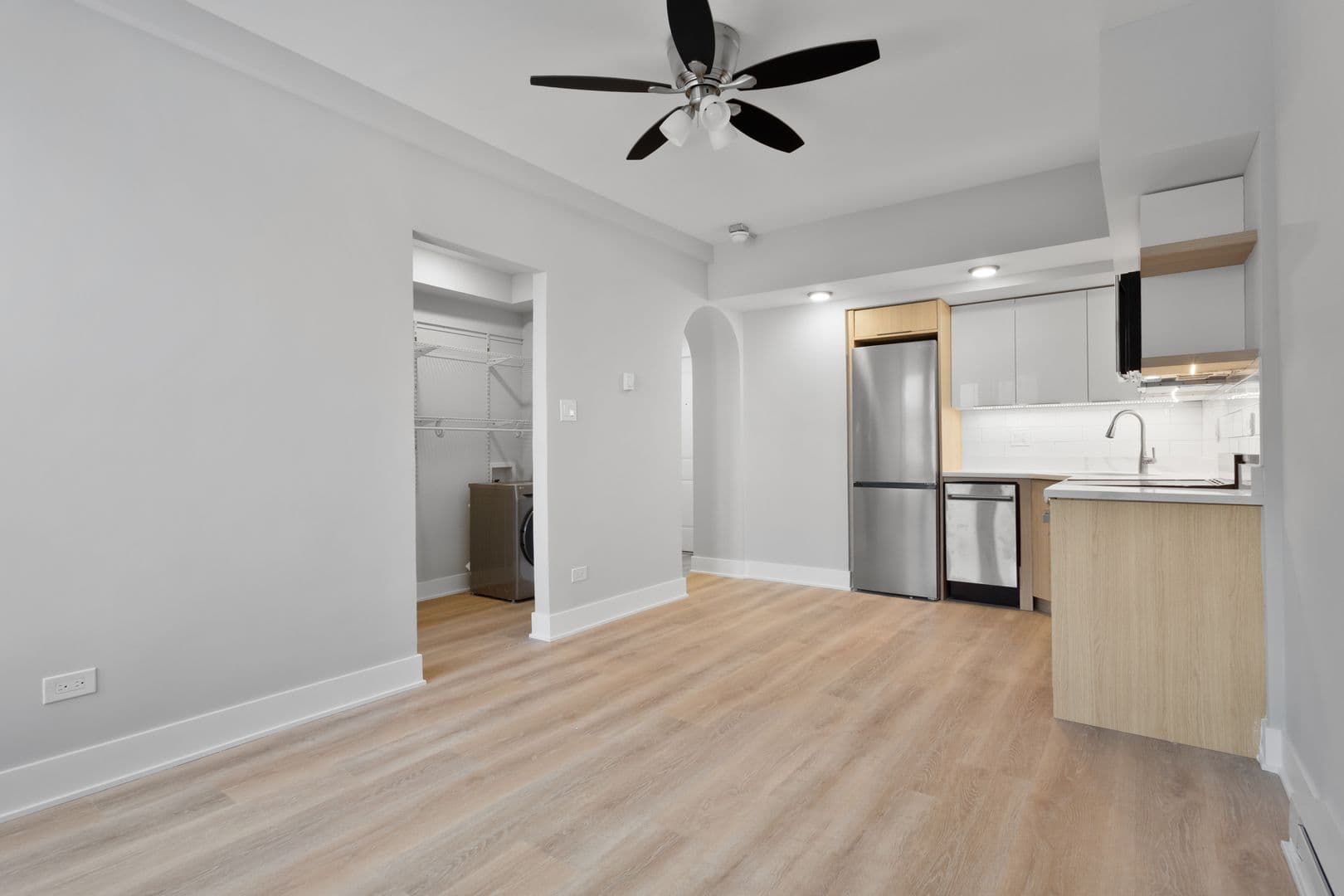 Chicago Apartment: 1632-44 W. Howard