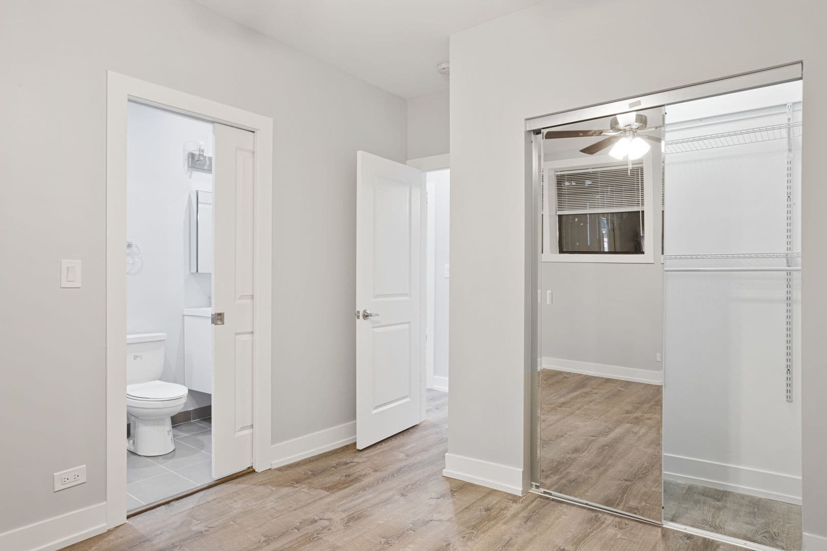 Chicago Apartment: 1700-08 W Juneway Terrace