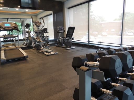 Chicago Apartment: 2451 W Howard Street