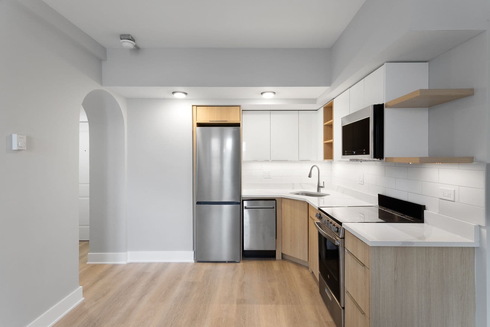 Chicago Apartment: 1632-44 W. Howard