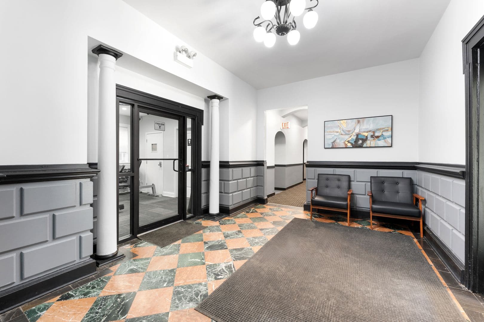 Chicago Apartment: 7450-7456 N Greenview Ave