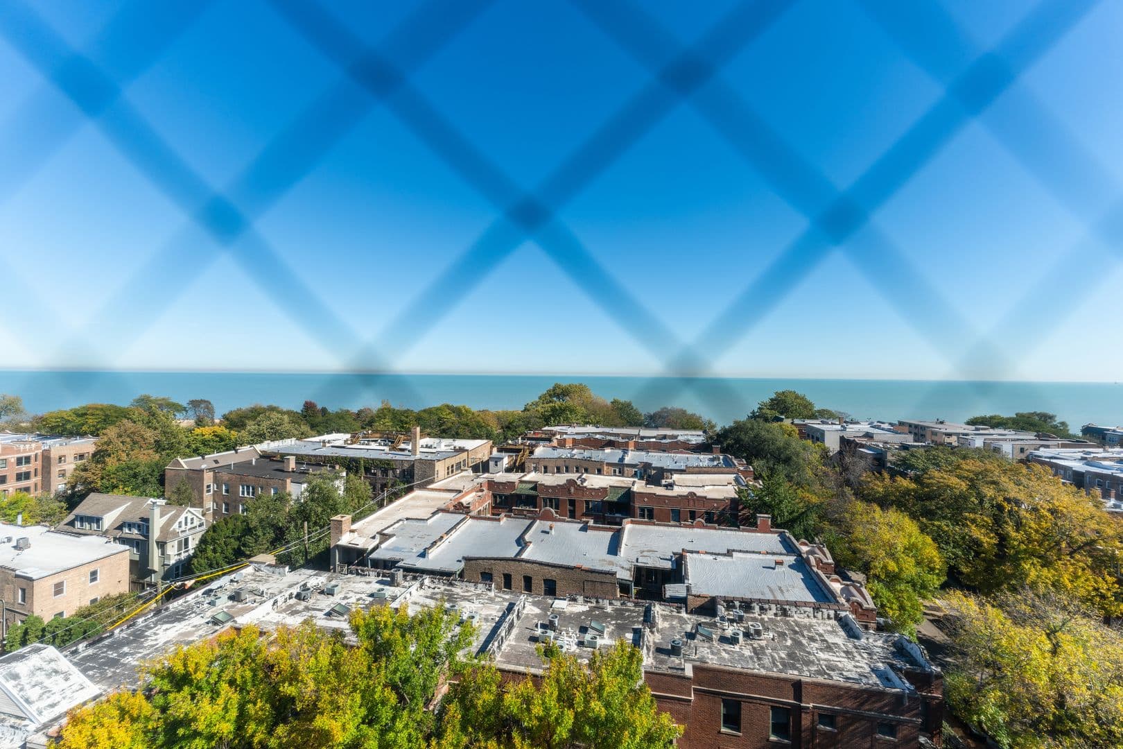 Chicago Apartment: 6807 N Sheridan Road