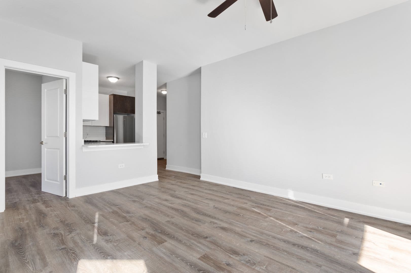 Chicago Apartment: 1625 W Howard