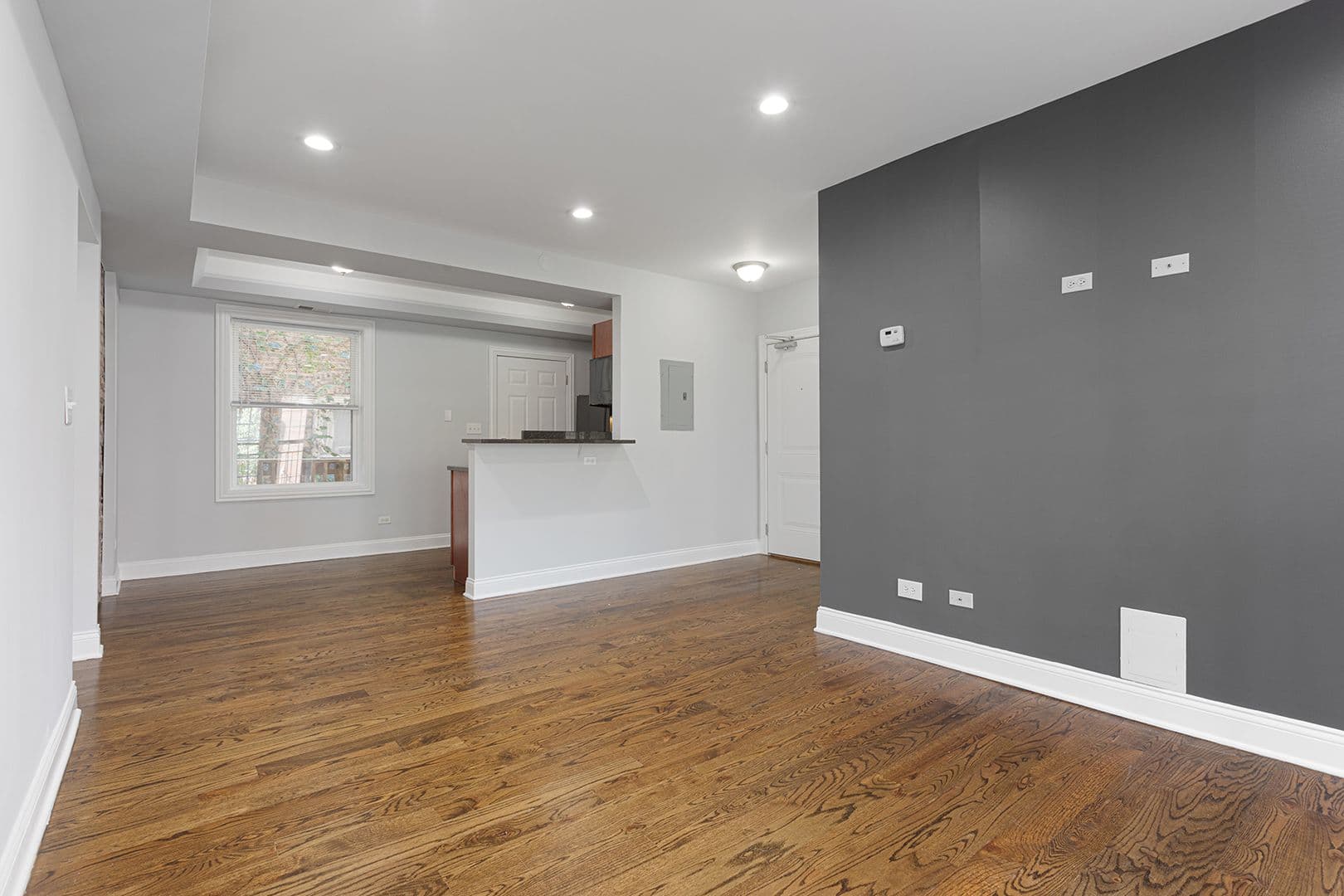 Chicago Apartment: 7722-7734 N Ashland Ave