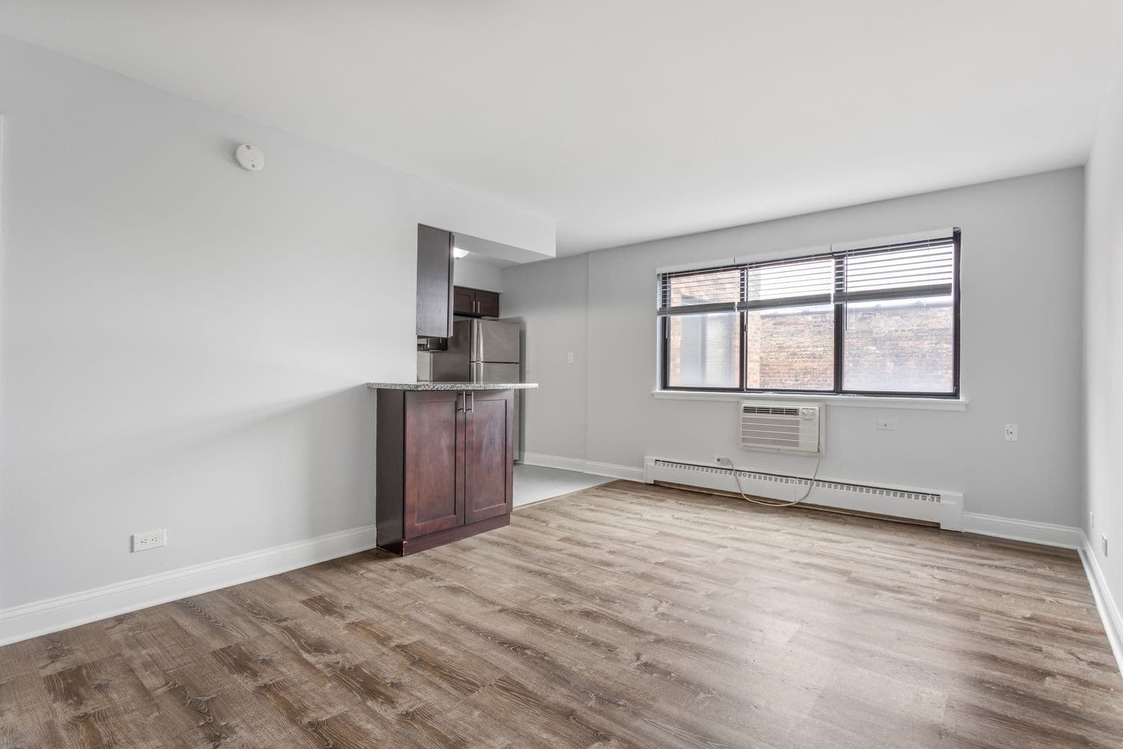 Chicago Apartment: 5534 N Kenmore Avenue