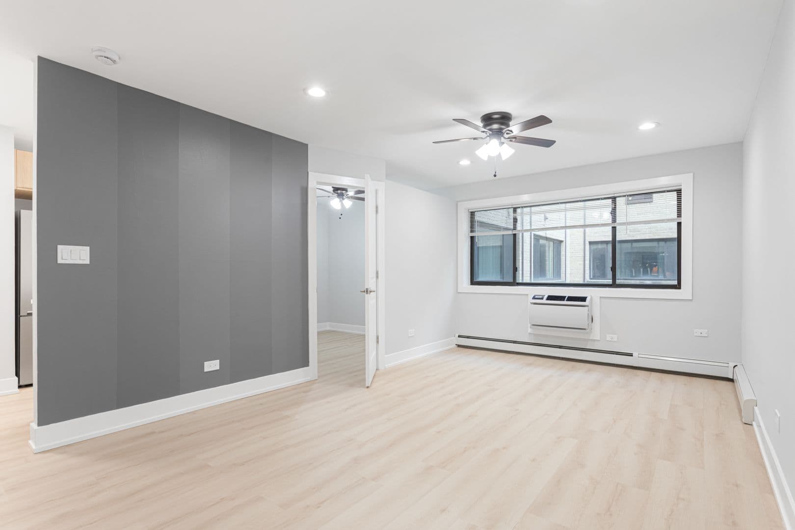 Chicago Apartment: 6001 N Kenmore Avenue