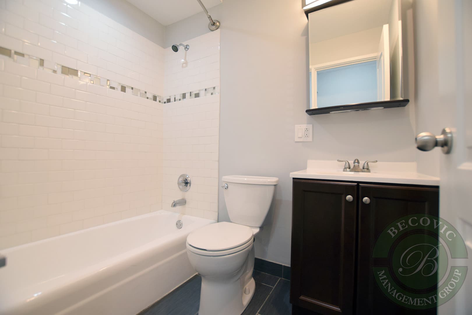 Chicago Apartment: 6201 N Kenmore Ave