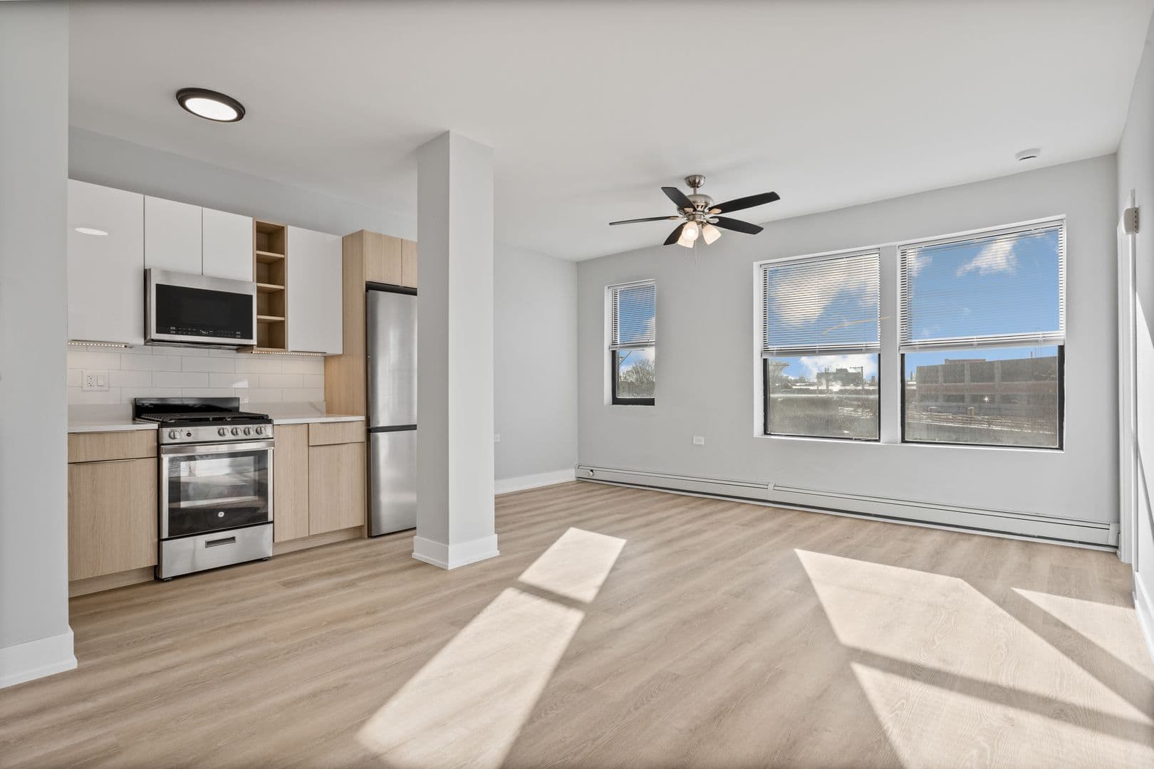Chicago Apartment: 1625 W Howard