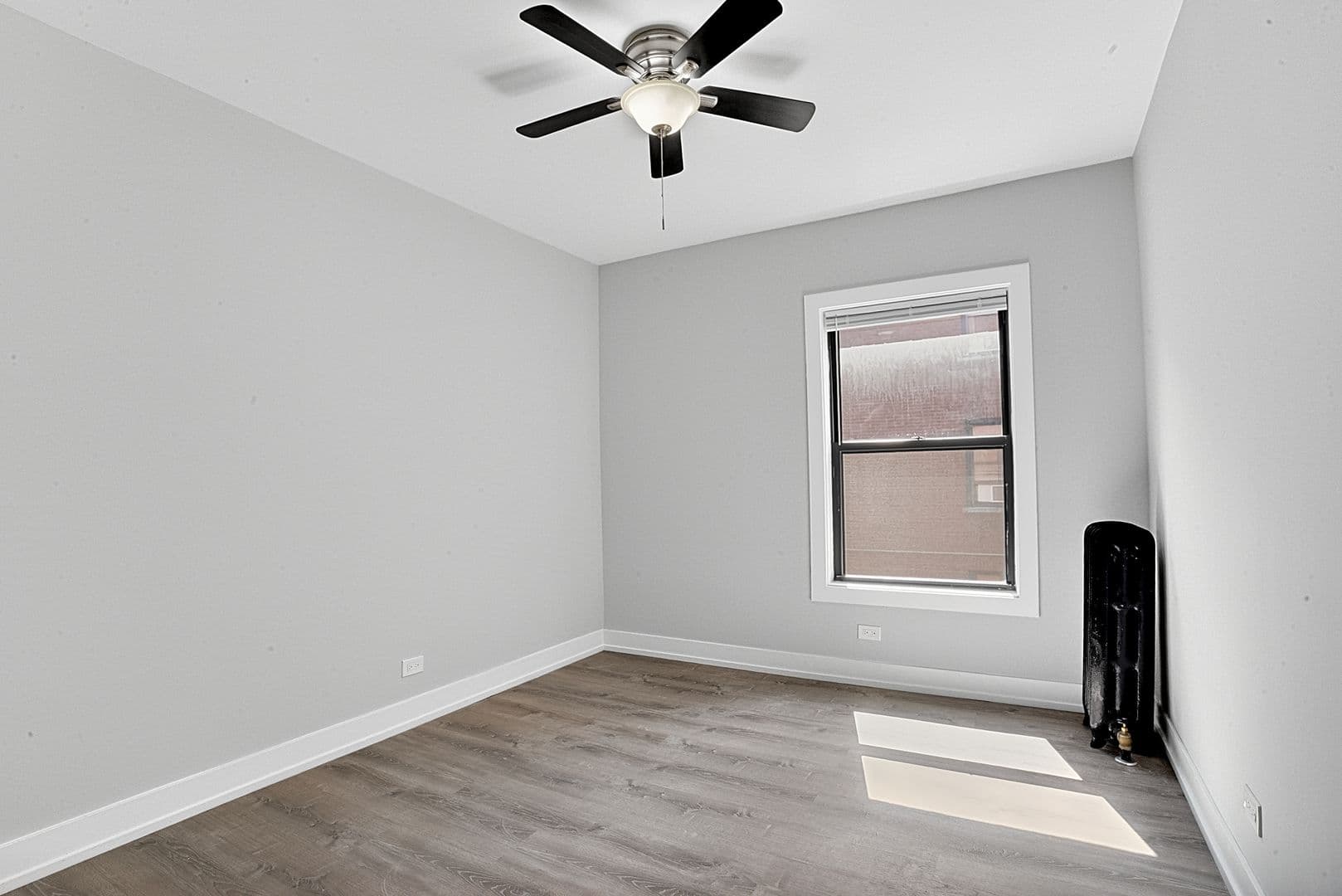 Chicago Apartment: 1700-08 W Juneway Terrace