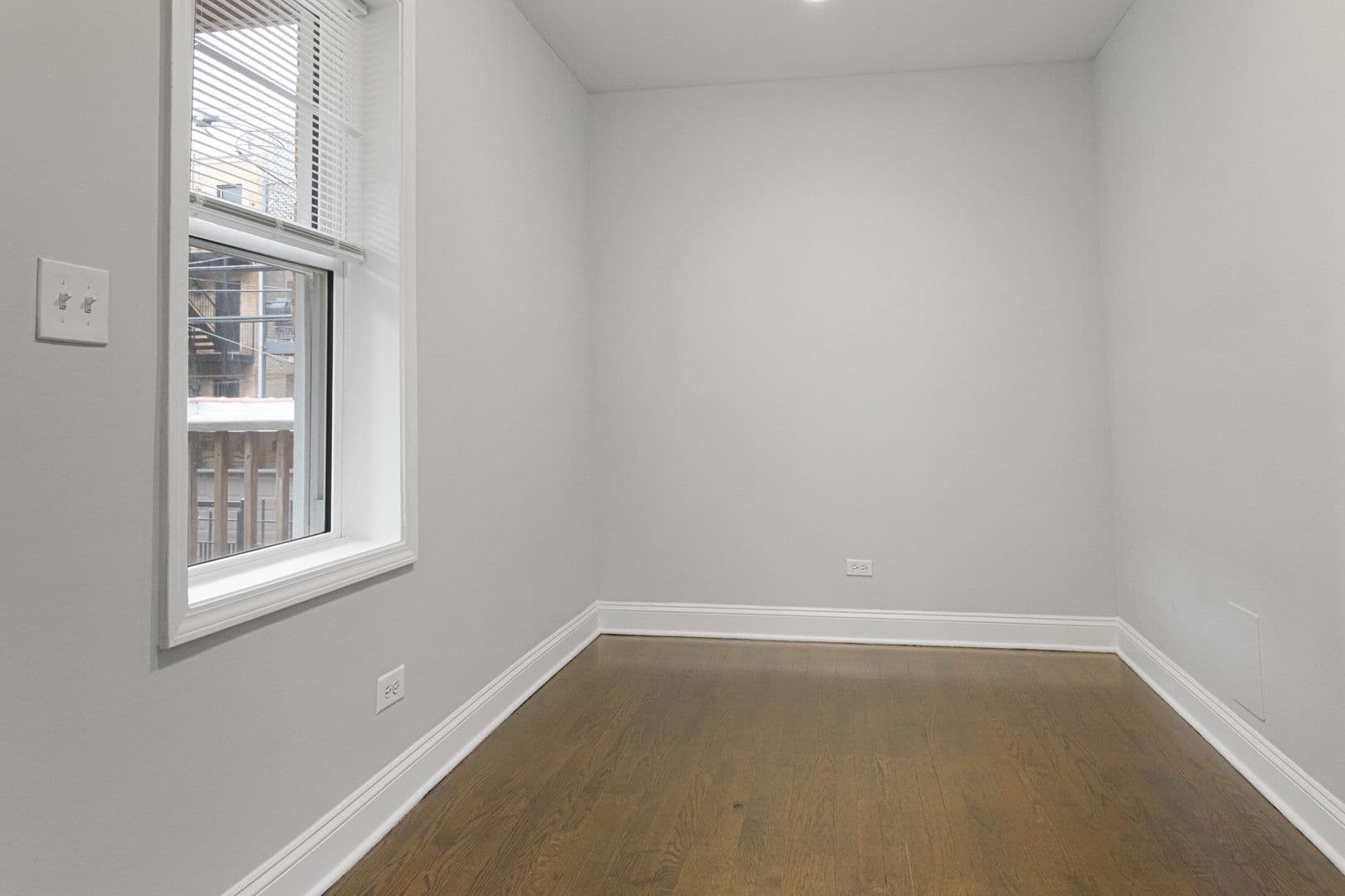 Chicago Apartment: 7722-7734 N Ashland Ave