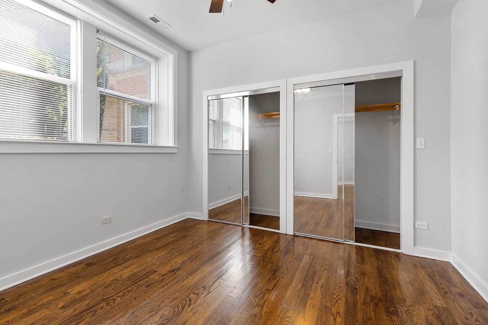 Chicago Apartment: 1456-1460 W Fargo Ave