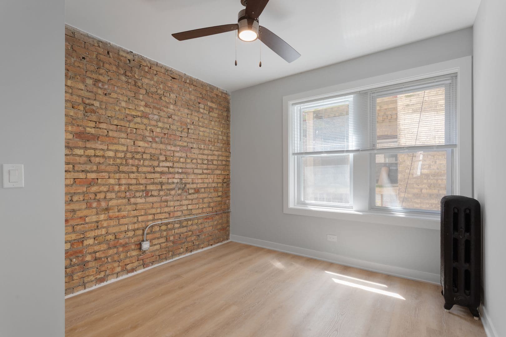 Chicago Apartment: 7381-89 N. Damen Ave
