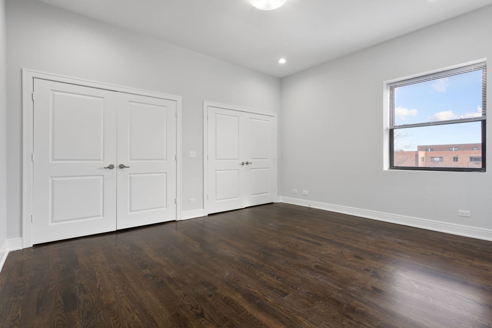 Chicago Apartment: 1412 W Morse