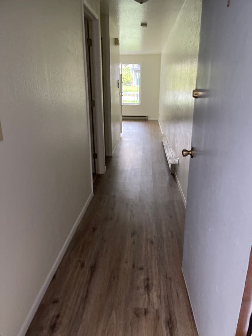 Bellingham Apartment: 816 24th St