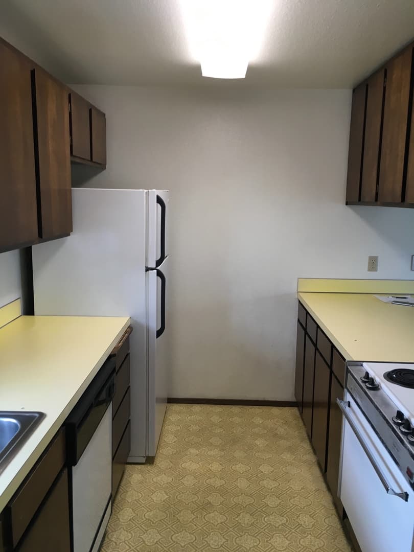Bellingham Apartment: 2247 Woburn St