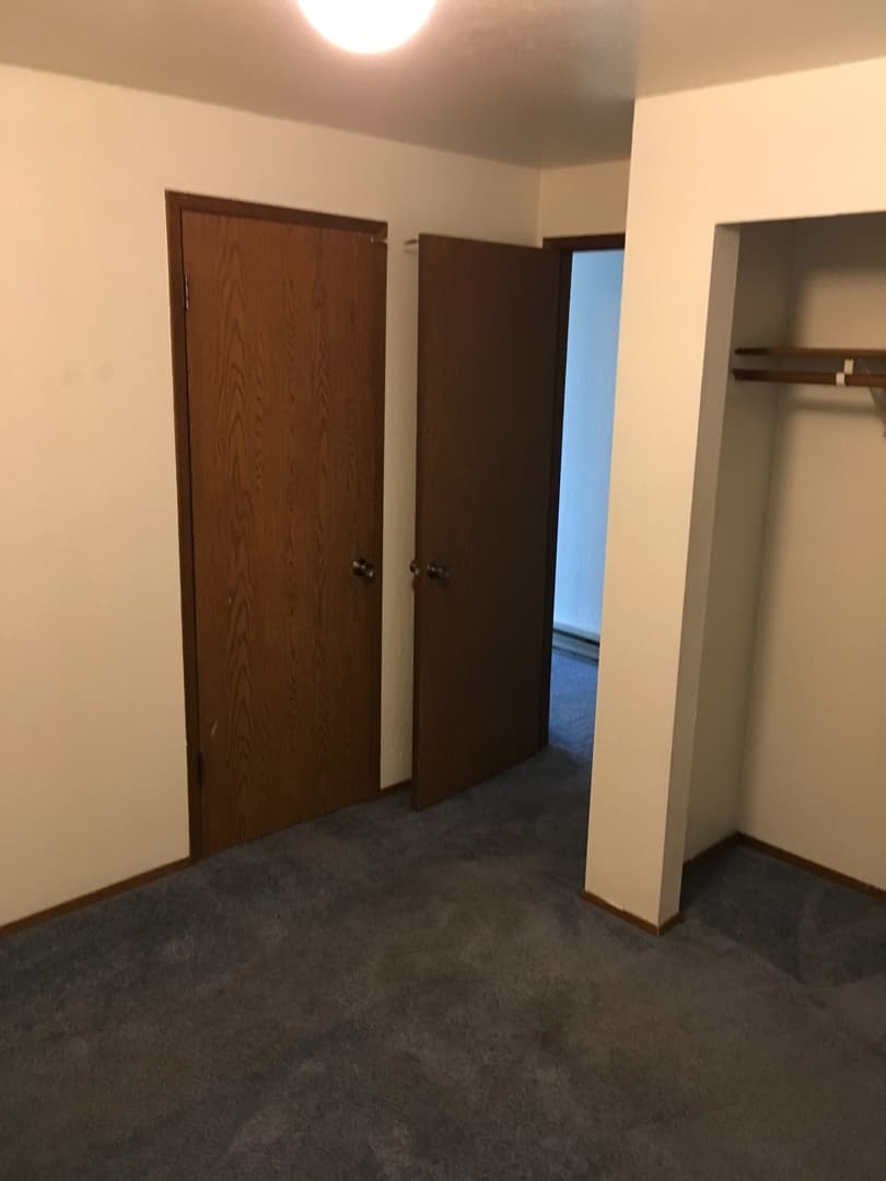 Bellingham Apartment: 816 24th St