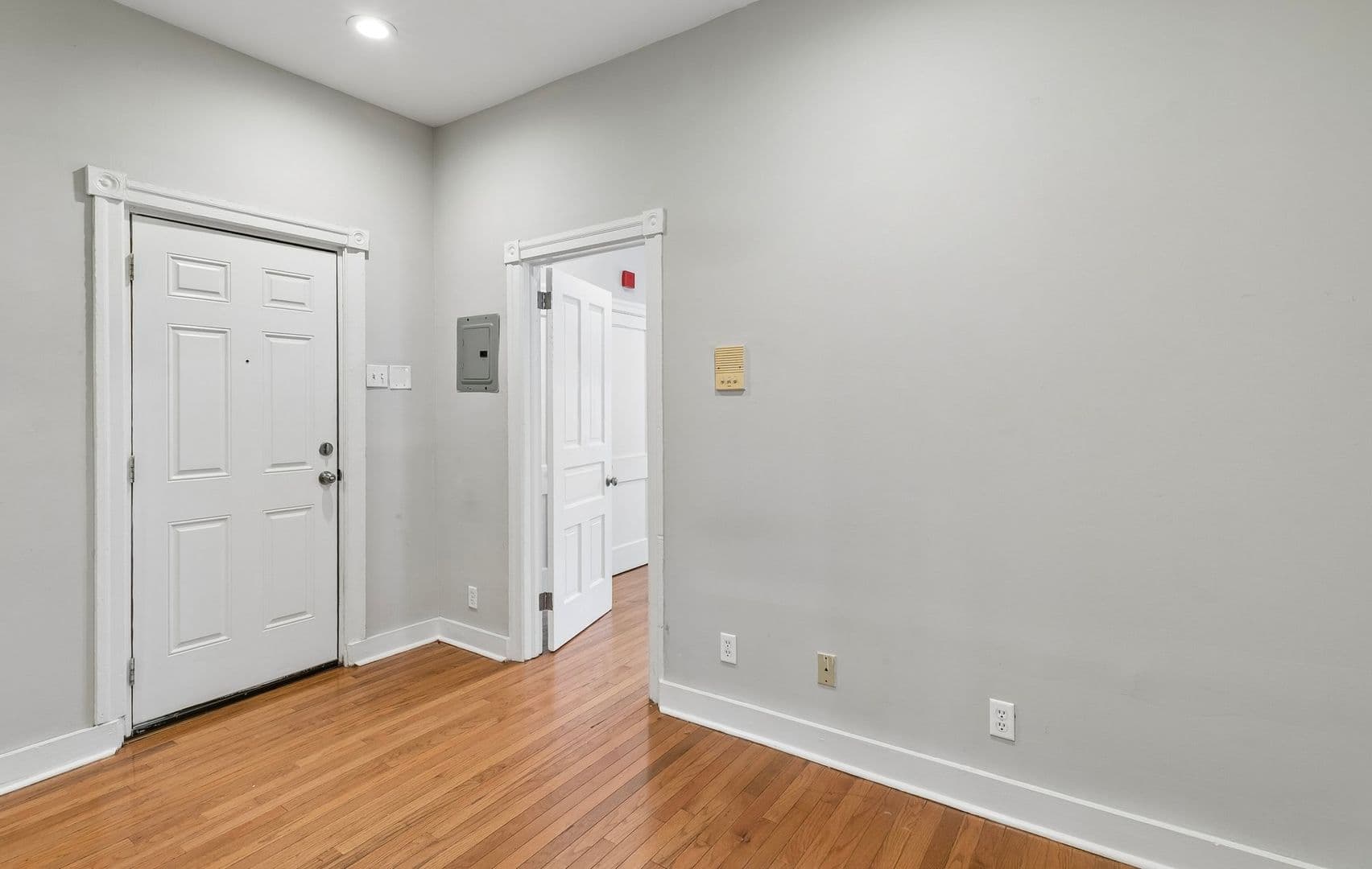 Philadelphia Apartment: 4815 Baltimore Avenue