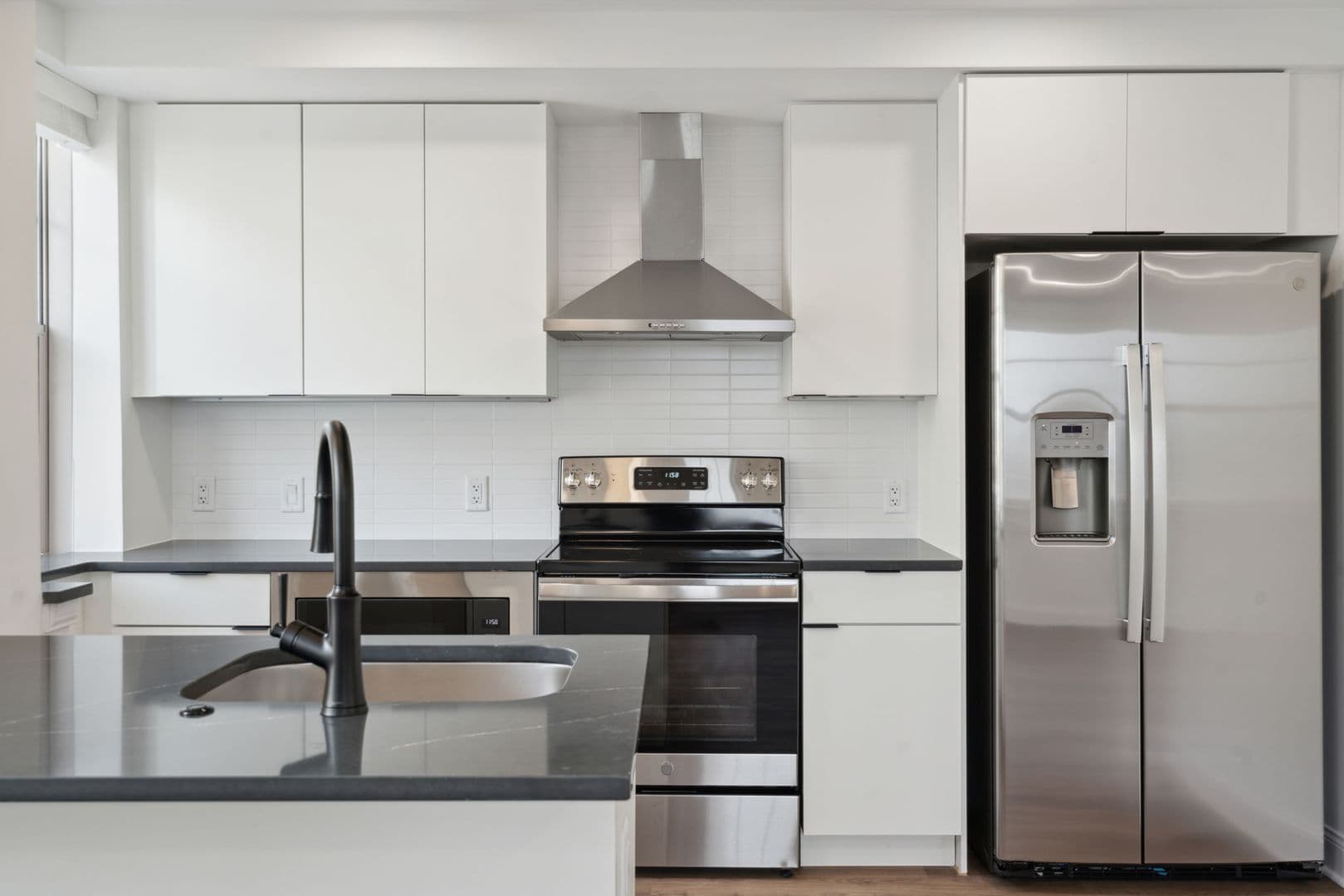 Philadelphia Apartment: 301 South 19th Street