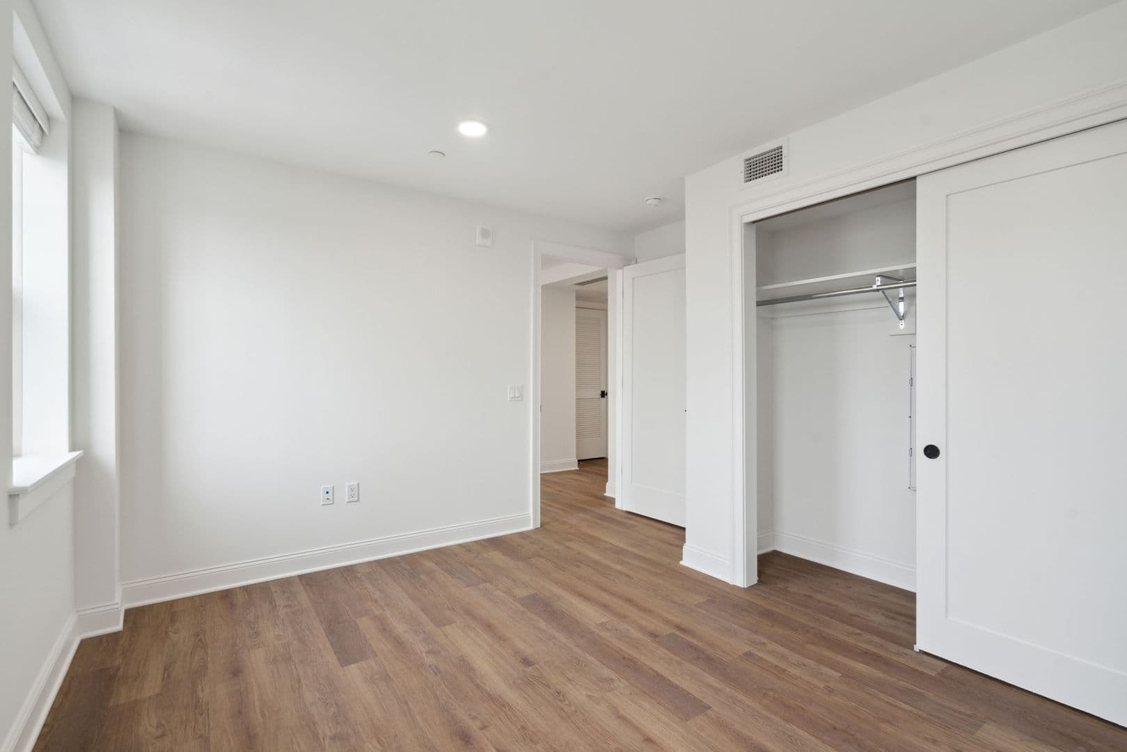 Philadelphia Apartment: 301 South 19th Street