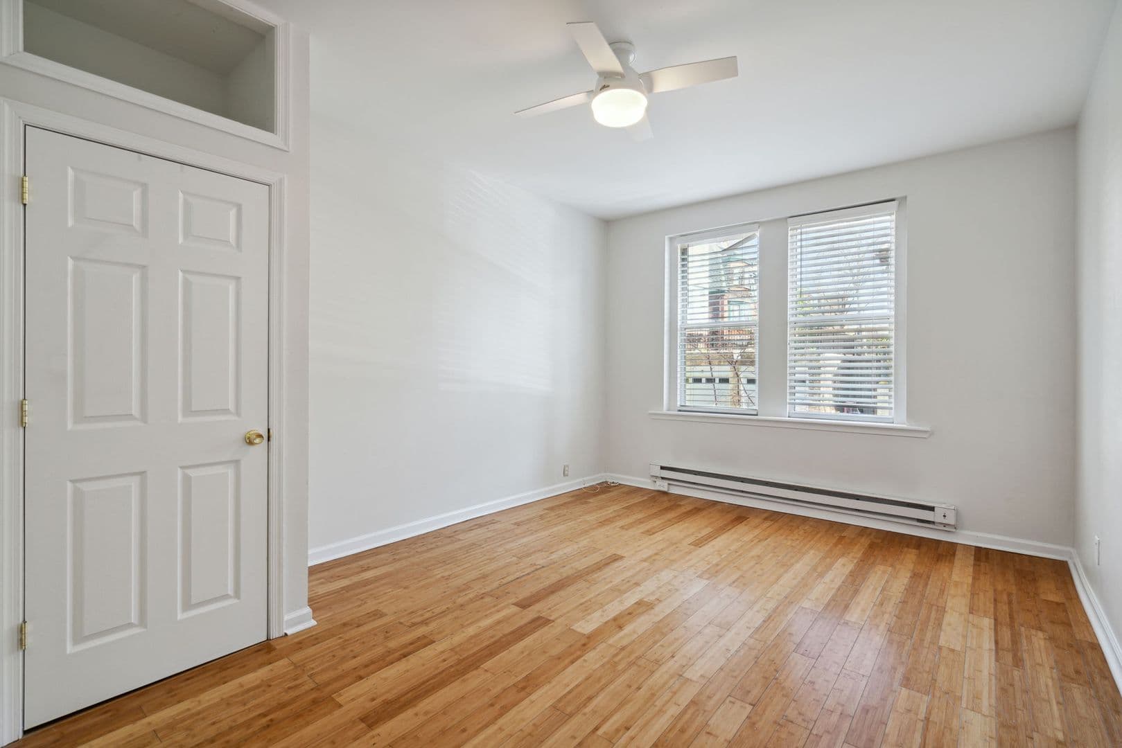 Philadelphia Apartment: 4809 Beaumont Avenue
